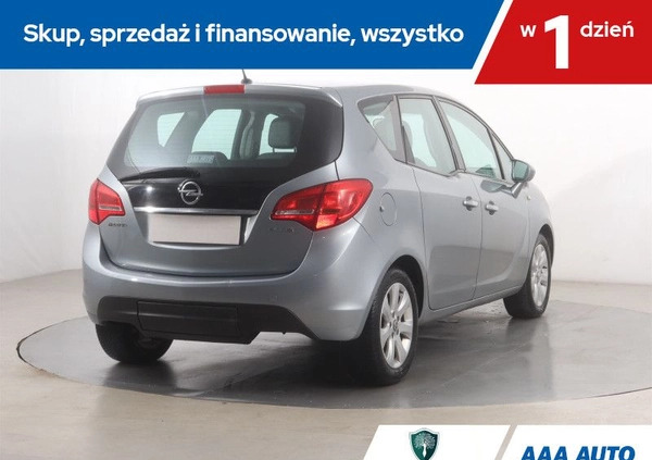 Opel Meriva cena 19000 przebieg: 258372, rok produkcji 2010 z Żarów małe 191